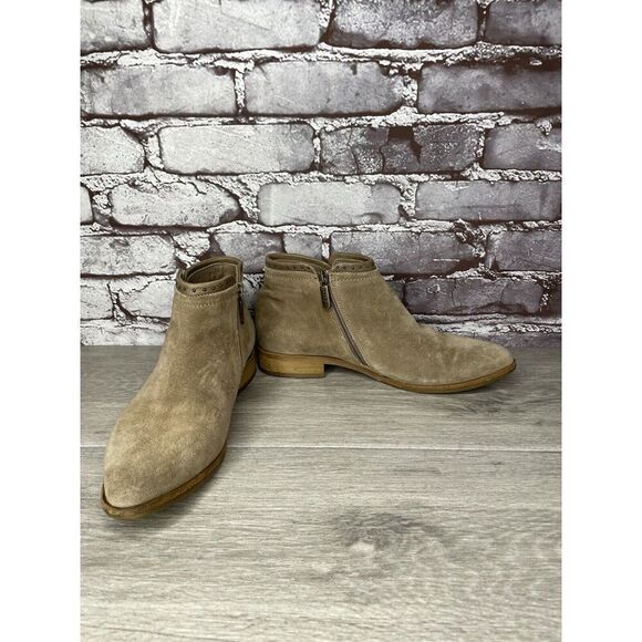 ITALEAU Tan Suede Leather Ankle Side Zipper Low Heel Boots Women Sz 37EU/7.5M US - Picture 16 of 16
